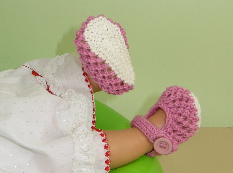 madmonkeyknits Baby Easy Lace Stitch Sandals Booties Bootees pdf download knitting pattern Instant Digital File pdf knitting pattern image 1