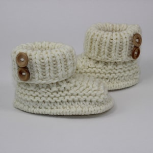 Instant Digital File PDF Download Baby Chunky 2 Button Booties knitting pattern image 1