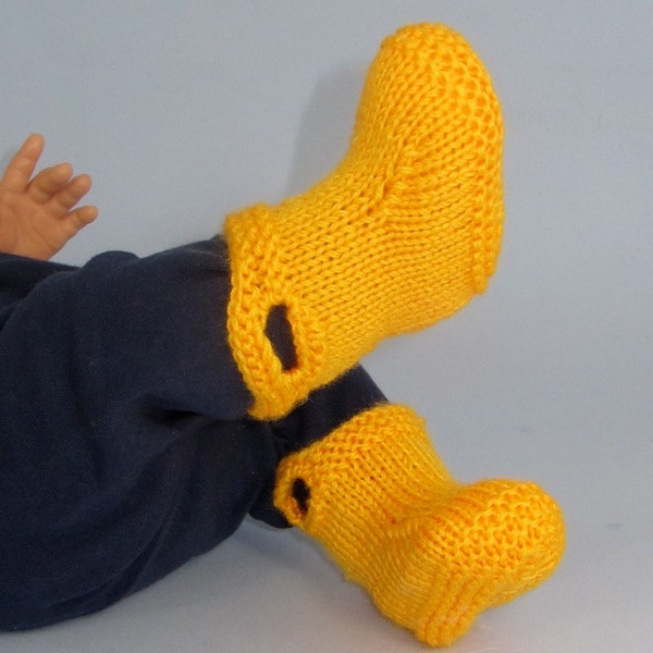 Digital pdf file knitting pattern -Baby Pull On Boots (Booties,bootees) pdf knitting pattern