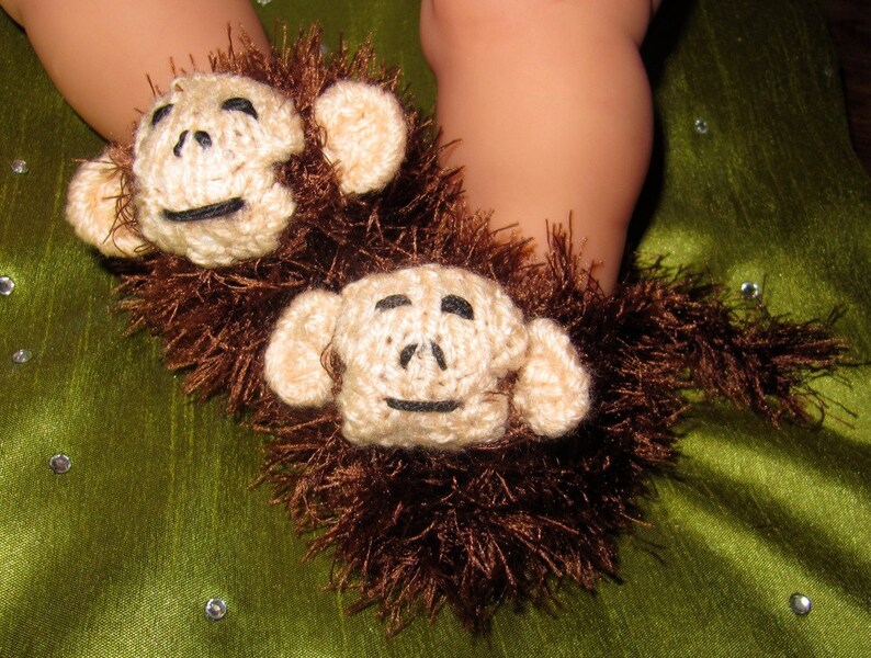 Digital File pdf download knitting pattern madmonkeyknits Baby Monkey Boots Animal Booties Bootees pdf download knitting pattern image 4
