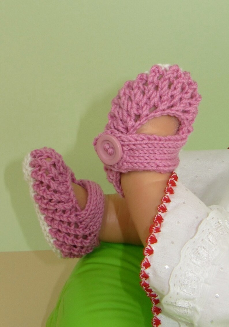 madmonkeyknits Baby Easy Lace Stitch Sandals Booties Bootees pdf download knitting pattern Instant Digital File pdf knitting pattern image 2