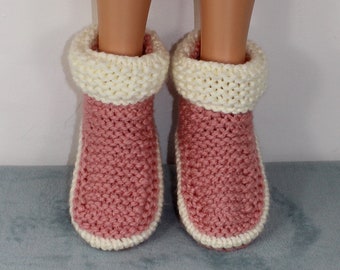 madmonkeyknits immediate pdf download knitting pattern ladies 2 Colour Super Chunky Slipper Boots