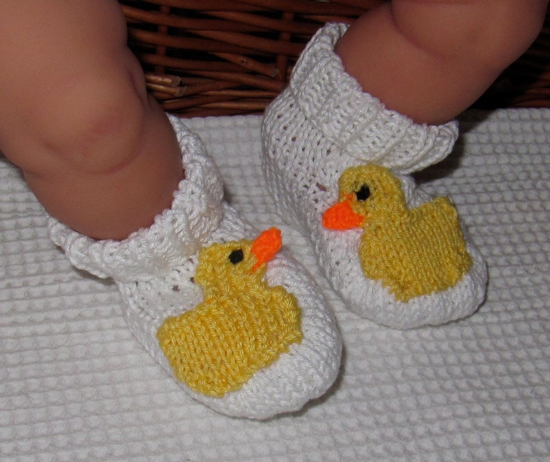 Instant Digital File pdf download knitting pattern madmonkeyknits Baby Duck Boots pdf knitting pattern image 3