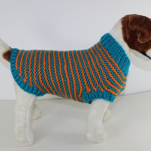 Chunky Stripe Garter Stitch Dog Coat knitting pattern by madmonkeyknits - Instant Digital File pdf download knitting pattern