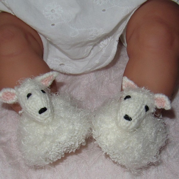 Digital pdf file knitting pattern -madmonkeyknits Baby Sheep Shoes pdf download knitting pattern