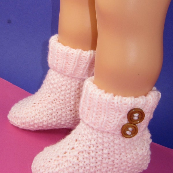 Instant Digital File pdf download knitting Pattern - Easy Baby 2 button Moss Stitch Booties pdf download by madmonkeyknits