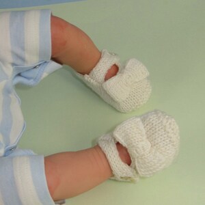 Digital file pdf download knitting pattern Baby Bow Sandals Booties Bootees pdf download knitting pattern image 3