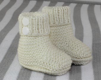 madmonkeyknits -Baby 4Ply 2 Popper Booties knitting pattern pdf download - Instant Digital File pdf knitting pattern