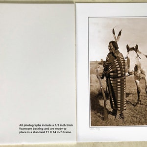 Dust Maker, grande photographie de réimpression restaurée professionnellement du guerrier Ponca indien amérindien vintage en vêtements de cérémonie image 5