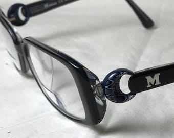 saddle bridge frames plastic