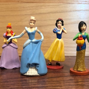 U Pick Cake Topper Plastic PVC Disney Princess Cake Toppers Cinderella Blue Ballgown Snow White Classic Mulan Ugly Stepsister Anastasia