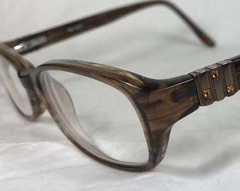 saddle bridge frames items