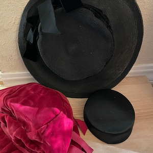 Kokin Vintage Black Velvet and Red Satin Pillbox Hat NWT Kokin Vintage Black Velvet and Red Satin Pillbox Hat NWT main image 3