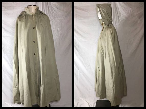 Vintage 1960s Women's Rain Shedder Khaki Hooded Ca