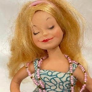 Vintage 1960s Topper Toys Deluxe Reading Go-Go's Dolls Swinger 6.5" Bendable Poseable Vinyl Doll