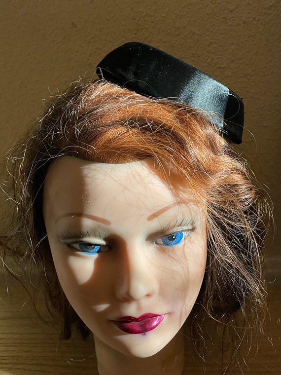 U Pick 40s 1950s Era Hat Black Satin Micro Pillbo… - image 8