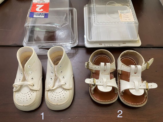 U Pick Vintage Baby Shoes White Classic Style Buster … - Gem