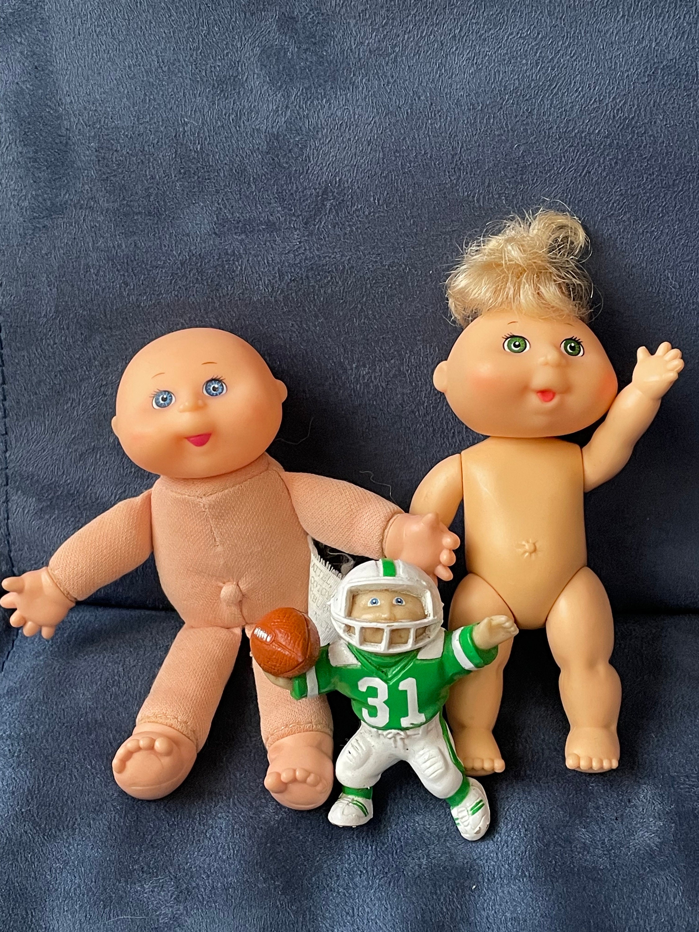 U Pick Vintage Cabbage Patch Kids Mini Toy 1995 Muneca de plastico duro con pelo 4.25 O Soft Body Bald 4.5 O 1984 Mini Football Green 2.25 Etsy Espana