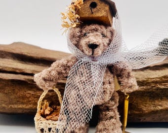 Vintage 1996 art bear with gardening tool and bag miniature poseable plush dollhouse collectable bear with birdhouse hat