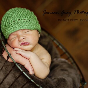 Crochet Pattern Pinwheel Newsboy Cap Baby-Adult sizes, spiral design brimmed hat image 4