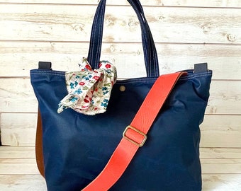 Tote bag in waxed canvas with handles and cross body leather Strap, Blue Sapphire Tote bag IKABAGS 3 WAY
