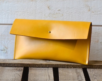 Minimalist Leather Clutch: Handmade Travel Wallet