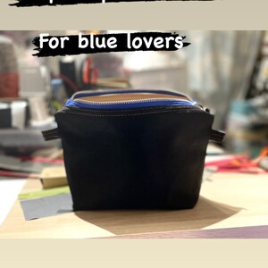 Bolsa de JEAN NEGRA con cremallera azul Bolsa de cosméticos, Bolsa de viaje, Bolsa de usos múltiples, Regalo para viajeros, Regalo para novia, Regalo para esposa