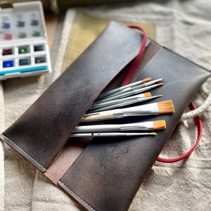 Minimalist Leather case, Brush case, Pencil case, Eyeglass Case, Christmas gift, Gift for her, Gift for him, Gift for women OLD BROWN