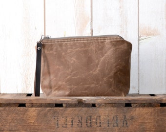 Kulturtasche aus gewachster Baumwolle mit Reißverschluss von ikabags