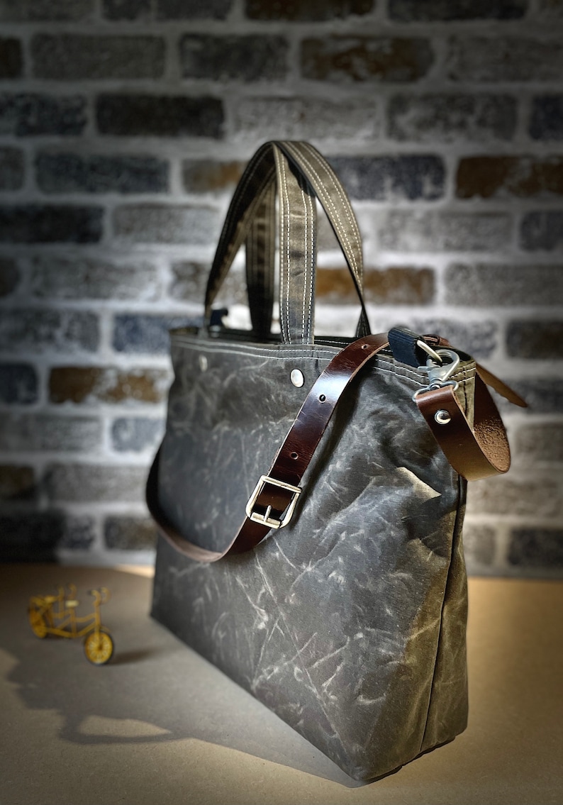 Leather Crossbody strap, Replacement strap, Crossbody bag Adjustable strap, Handbag strap, Purse strap Ikabags Adj. Bright Brown