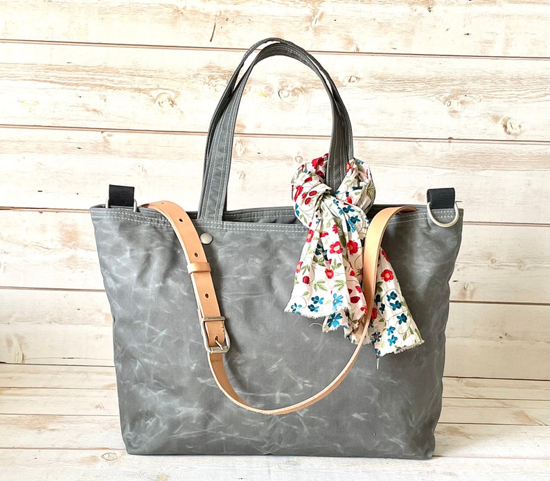 Bolso tote de lona gris con correa de cuero ajustable, Bolso de viaje, Bolso mensajero unisex IKABAGS 3 WAY VEG-TAN NATUREL