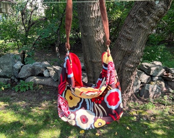 SMALL-Sized Red Mocca Floral Fabric LUCY BAG, Boho Bag, Shoulder Bag, Slouchy Bag, Fall Fashion, Bohemian Style, Small Bag, Small Boho Purse