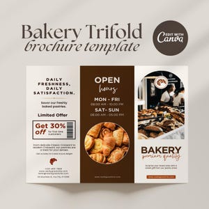Op de afbeelding: Een drieluik brochure sjabloon voor een bakkerij. De voorpagina heeft de tekst "Bakery Trifold brochure template" in een bruin lettertype. De middelste pagina heeft een bruine achtergrond met de tekst "Daily Freshness, Daily Satisfaction." en "Open Hours" met de openingstijden van de bakkerij. De achterpagina heeft een foto van een bakkerij toonbank met een verscheidenheid aan gebak en brood. De tekst "Bakery premium quality" wordt weergegeven in een bruin lettertype.