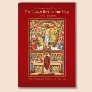 Puede incluir: Un libro rojo titulado "EXTRAORDINARY FORM OF THE ROMAN RITE OF THE MASS" con el texto "LATIN - ENGLISH". La portada presenta una ilustración religiosa detallada y las palabras "WITH PROPERS FOR SUNDAYS AND HOLY DAYS".