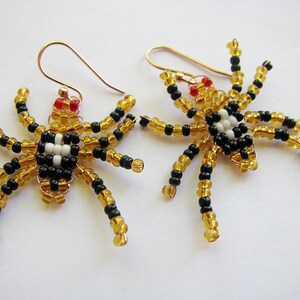 Spider Earrings Tutorial image 2