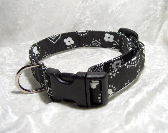 black bandana dog collar