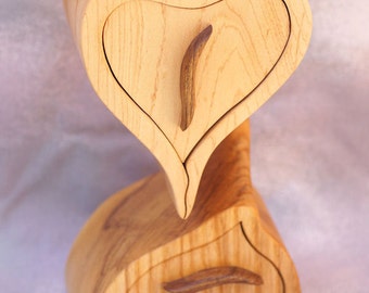 Ivy Heart Jewelry Box In Maple and Ash