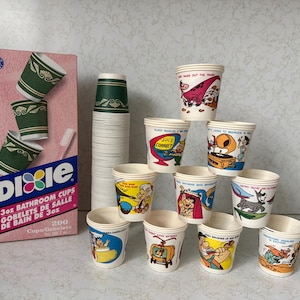 Open Box Vintage DIXIE 3oz Bathroom Cups - Green Neoclassical Design + 90s FLINTSTONES Characters - Collectible Advertising PROP Memorabilia