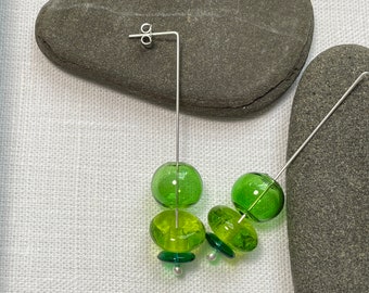 Mid Century Modern Silver and Glass Bubble Earrings in Lime Greens/Sterling Silver and Glass Bubble Earrings//Hand Blown Glass Bead Earrings