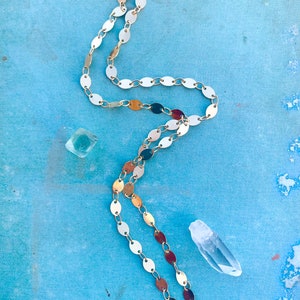 Gold chain necklace
