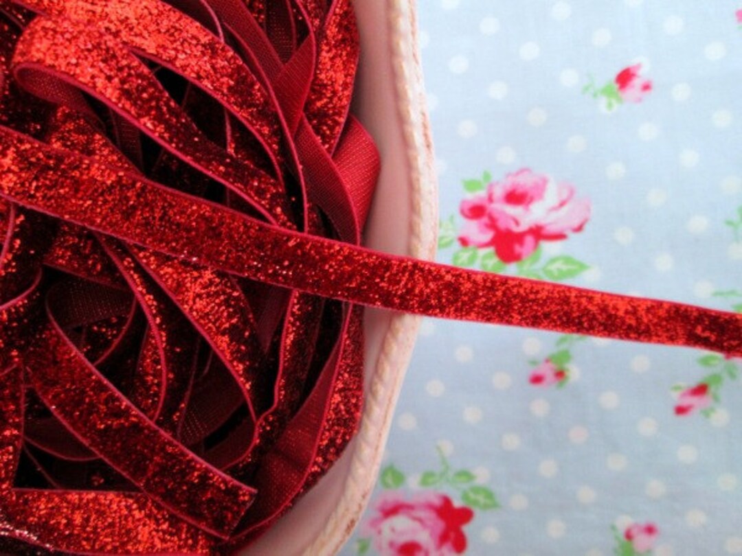 Metallic Velvet Ribbon With Woven Edge - Ruby Red - 3/8 Inch - 1 Yard ...