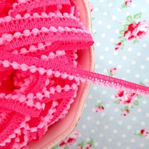 Mini Pom Pom Trim - Hot Pink - Ball Fringe - 1 Yard