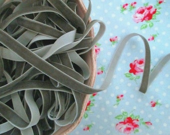 Pewter Gray Velvet Ribbon - 3/8 inch - 1 Yard