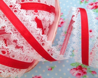 Valentine Lace with Red Satin Ribbon - 1 1/2 inch - 1 Yard