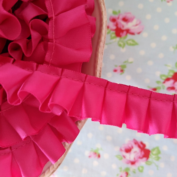 Ruffled Box Pleated Satin Ribbon/Trim - Raspberry Pink - 7/8 inch - 1 Yard