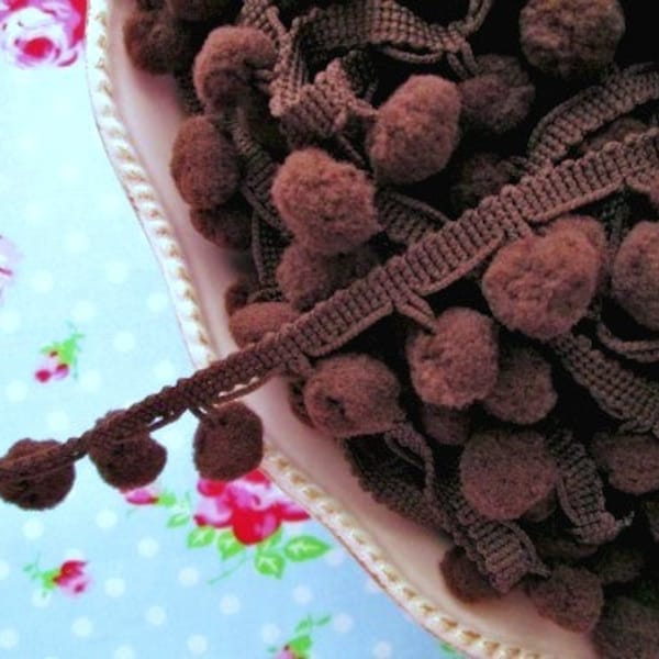 Pom Pom Trim - Chocolate Truffle Brown Dangling - 1/2 inch Ball Fringe - 1 Yard
