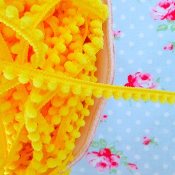 Baby Pom Pom Trim - Buttercup Yellow - 1/4 inch Ball Fringe - 1 Yard