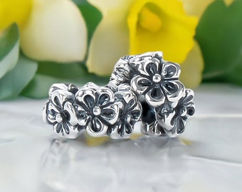 SET of 2  - Flower Bouquet Bead Charm Spacer - 925 Sterling Silver - Fits Pandora and Compatible European Bracelets - BELLA FASCINI® S-105/2