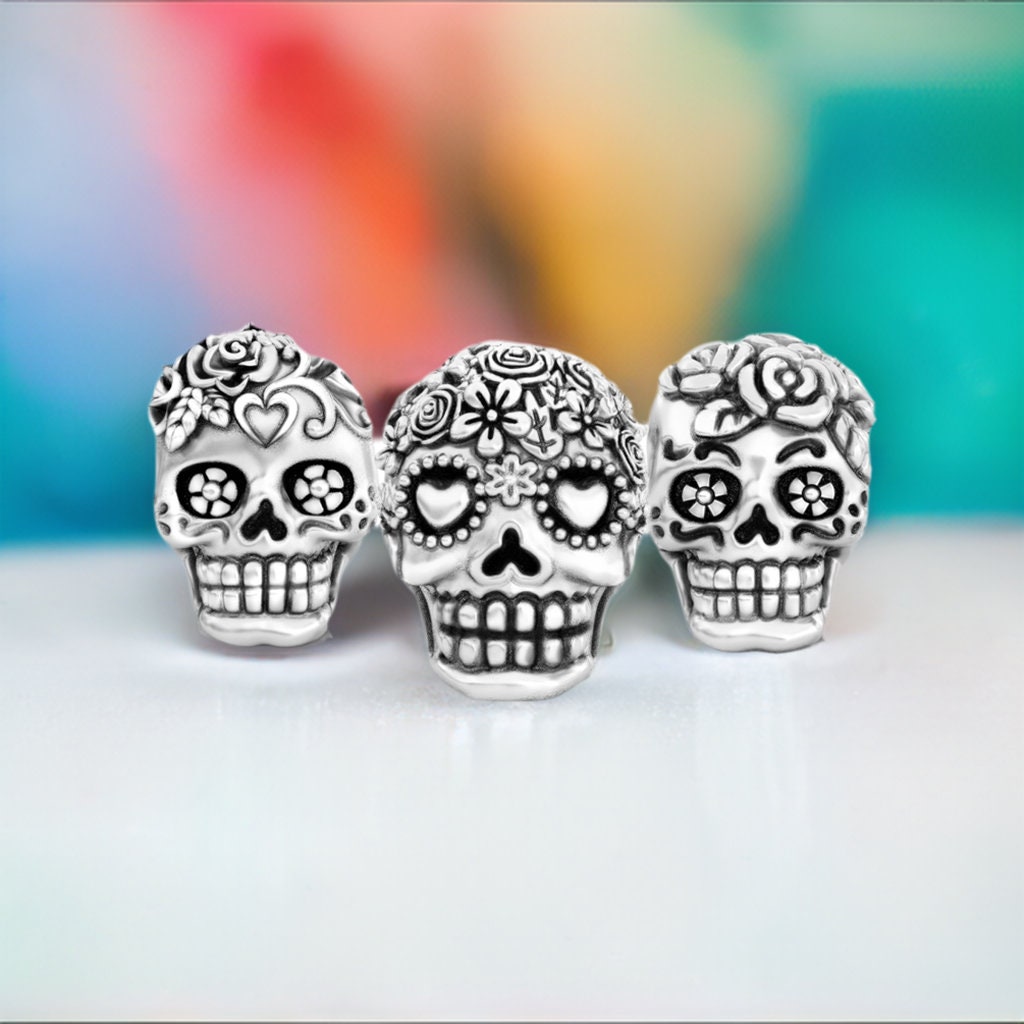 Ciondolo con teschio di zucchero in argento sterling: perlina Dia de los Muertos - Italia