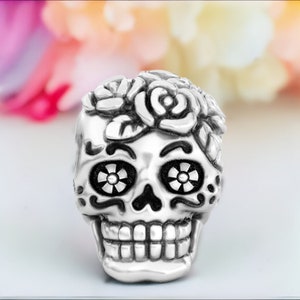 Sterling Silver Sugar Skull Charm: Dia de los Muertos Bead